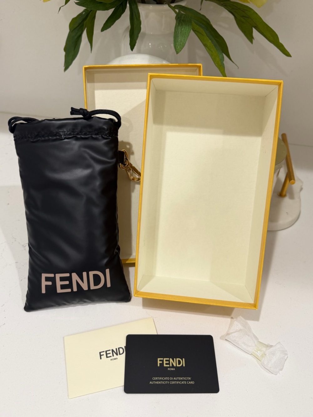 Fendi Box with Sunglasses Pouch and card - Picture 11 of 13